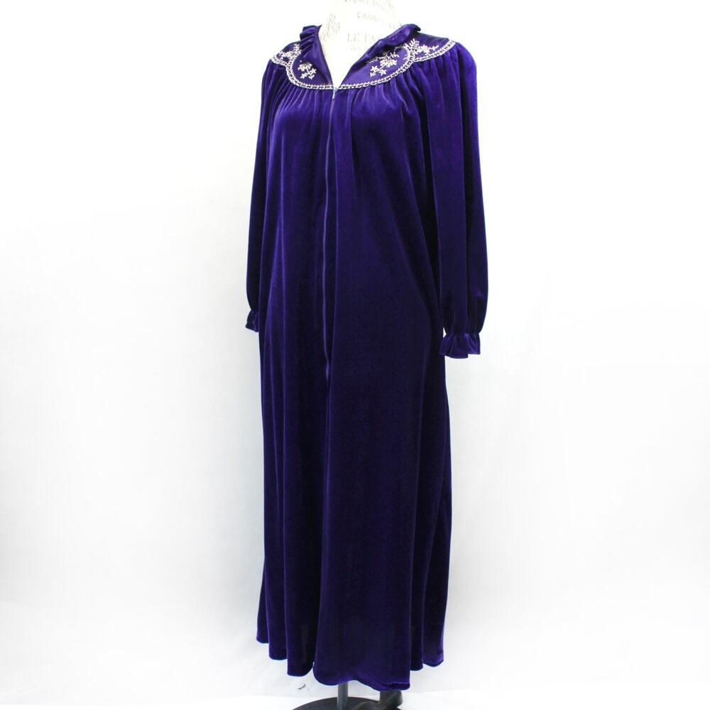 Sabrina For Mervyn's Vintage 70s Velvet Maxi Dress Boho Embroidered Caftan M